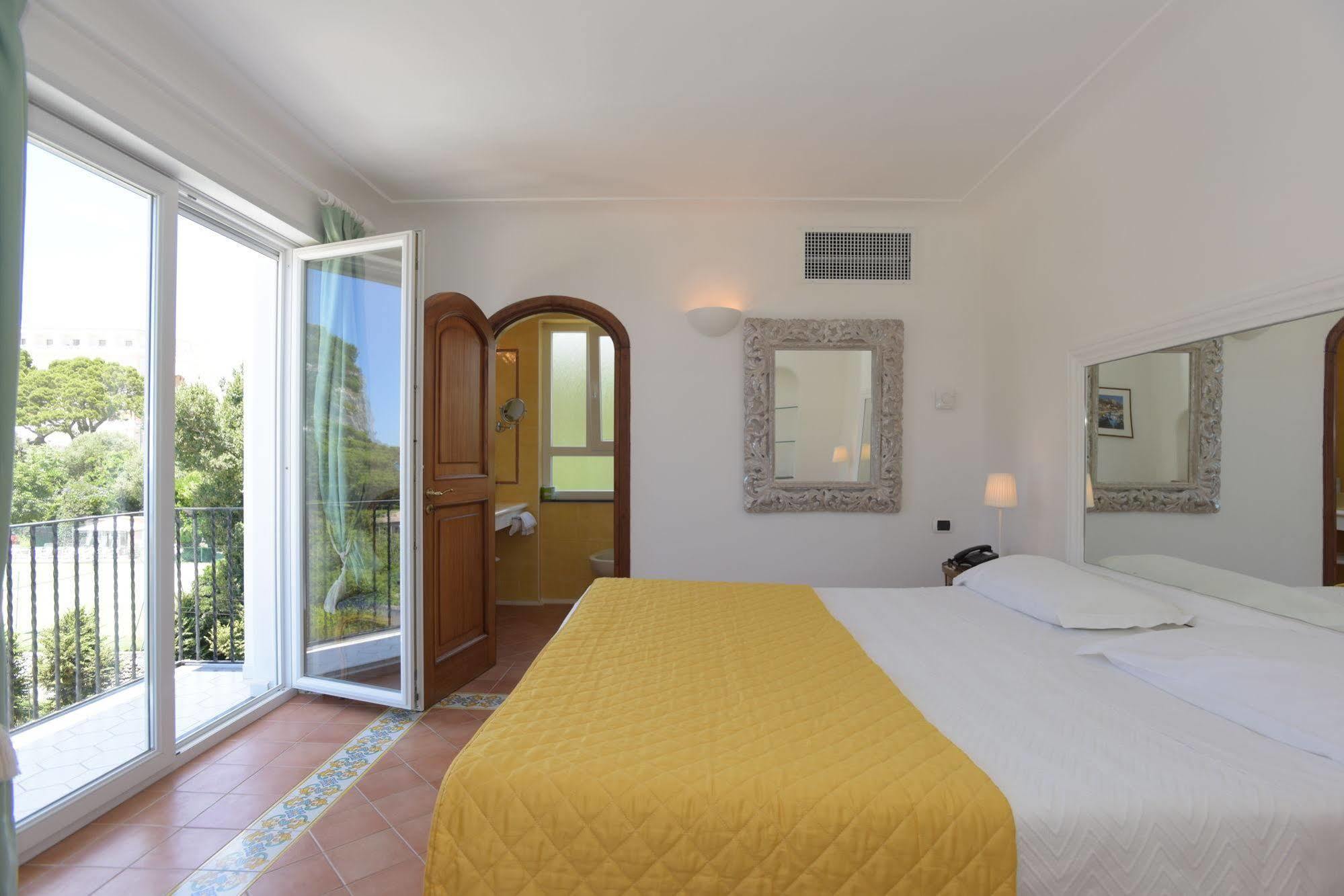 Hotel Mamela Capri Dış mekan fotoğraf